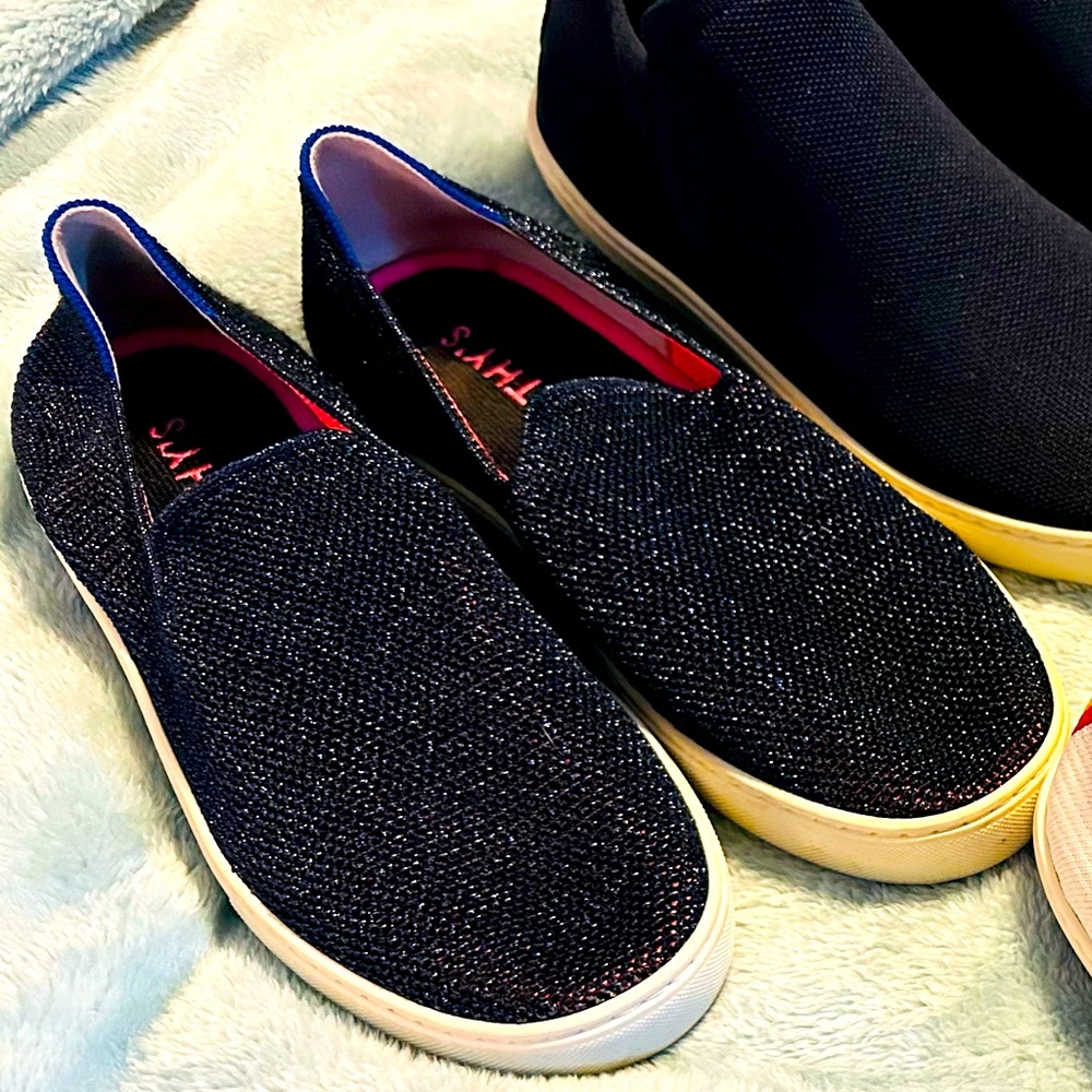 Rothy’s metallic lattice sneaker 9.5 blue and pink and sparkly